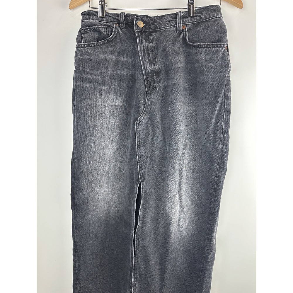 Reformation Nila Long Denim Skirt Front Slit Raw Hem Faded Washed Black Size 28 - Picture 3 of 13
